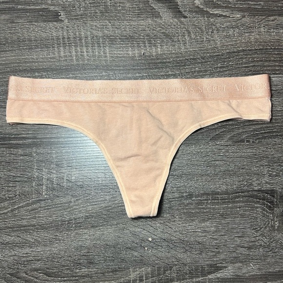 {Victoria’s Secret} Tan Nude Thong - Picture 1 of 3